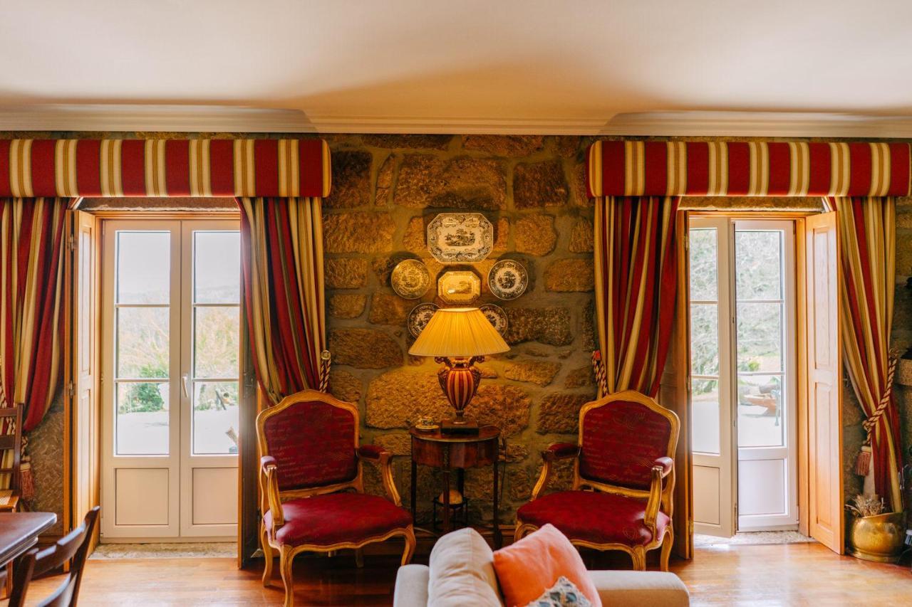 The Fox House - Private Villa & Nature São Pedro do Sul Kültér fotó