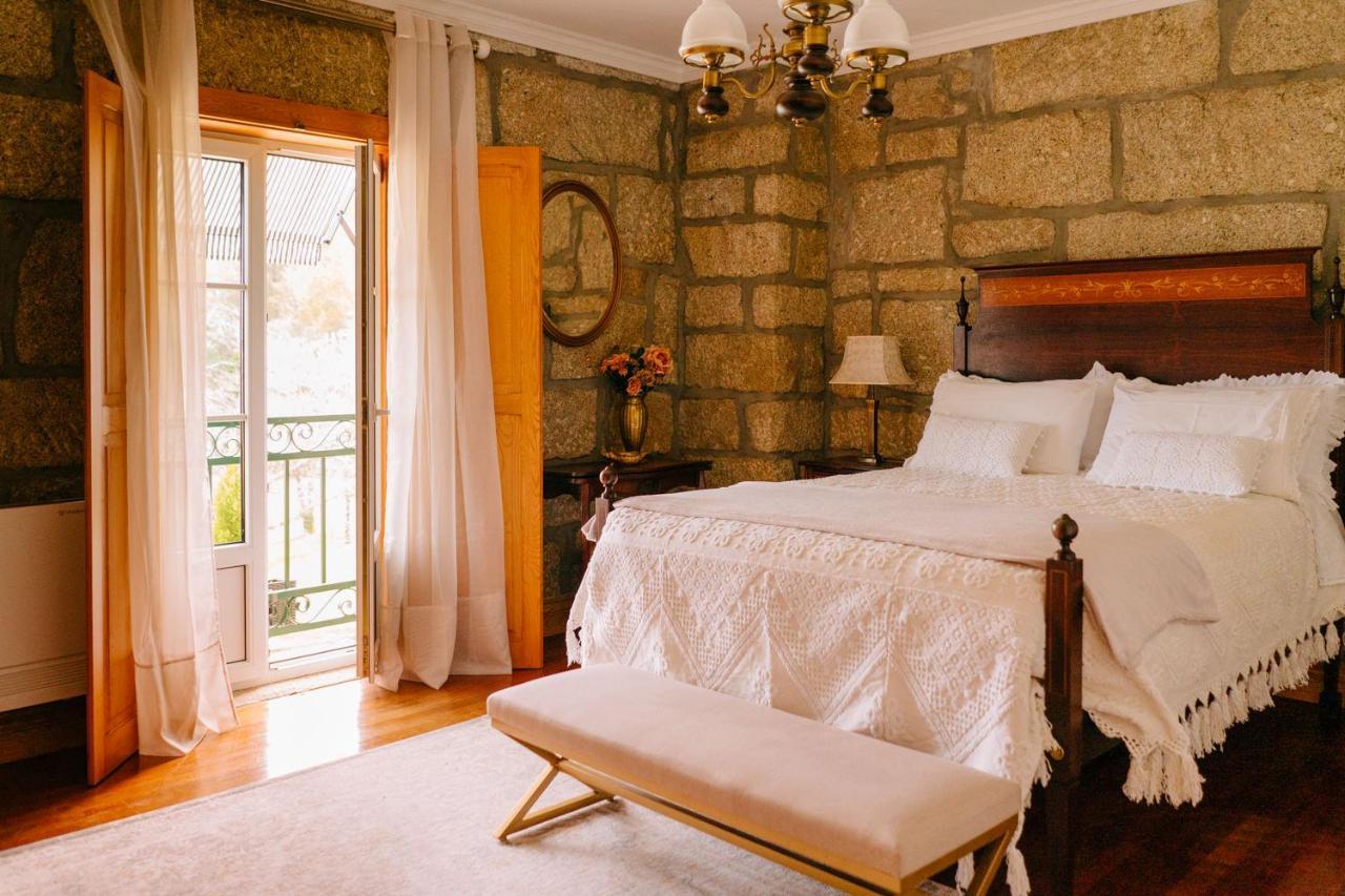 The Fox House - Private Villa & Nature São Pedro do Sul Kültér fotó