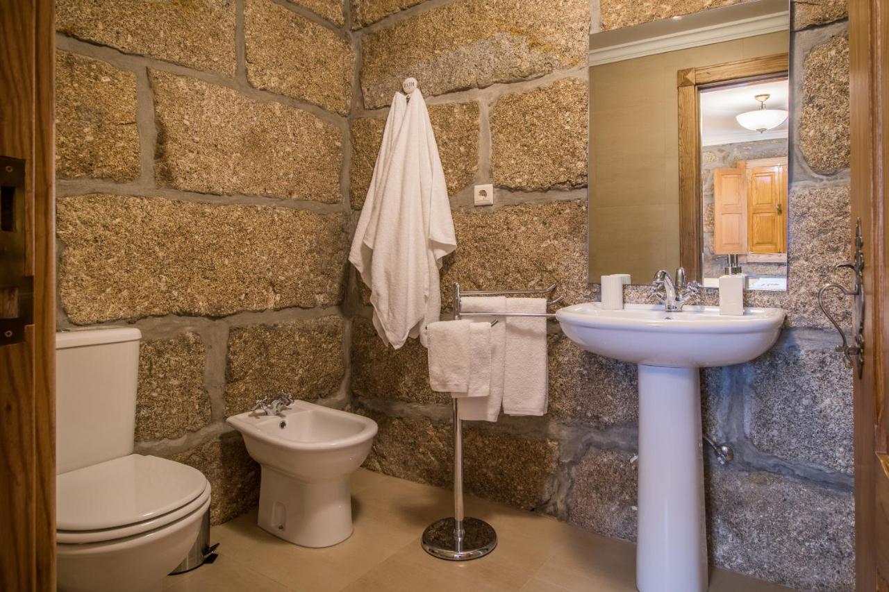 The Fox House - Private Villa & Nature São Pedro do Sul Kültér fotó