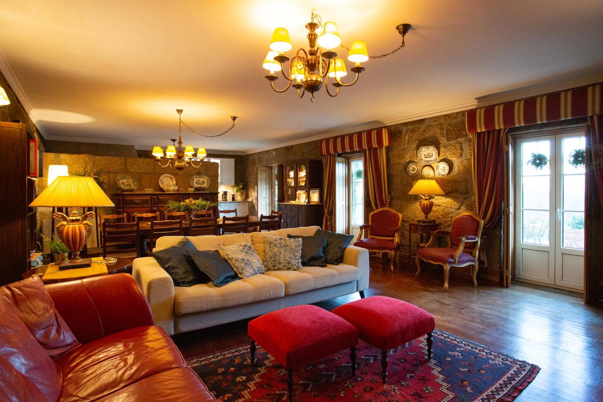 The Fox House - Private Villa & Nature São Pedro do Sul Kültér fotó